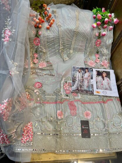 HOOR TEX 17014 PAKISTANI SUITS WHOLESALER FROM SURAT HOOR TEX 17014, PAKISTANI SALWAR KAMEZ, SALAWR SUITS AT BEST PRICE, SALWAR KAMEEZ IN SINGLE, SALWAR SUITS MANUFACTURER IN SURAT  HOOR TEX, Single, Suits
