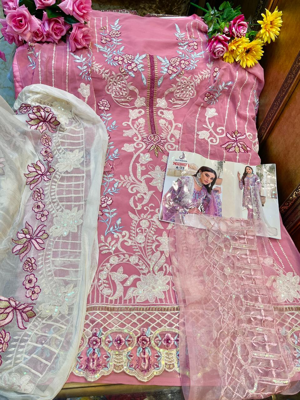 Find Zaira suit material by Wedding collection near me | Sulem Sarai,  Allahabad, Uttar Pradesh | Anar B2B Business App