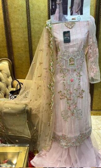 HOOR TEX 18004 D AYNOOR COLOUR GOLD VOL 5 PAKISTANI SUITS MANUFACTURER IN SURATHOOR TEX 18004 D AYNOOR COLOUR GOLD VOL 5 PAKISTANI SUITS MANUFACTURER IN SURAT