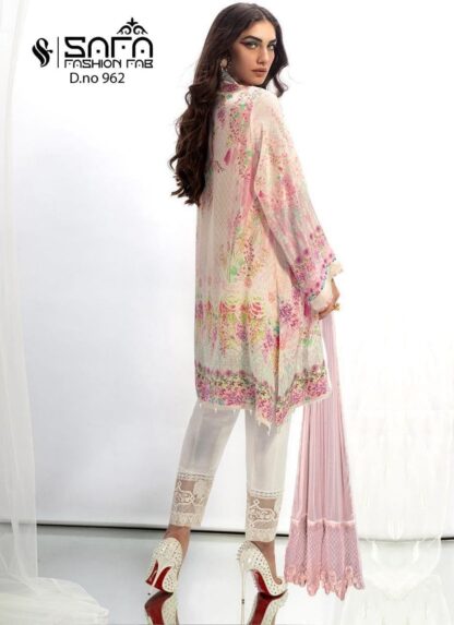 SAFA FASHION HUB 962 PAKISTANI KURTIS WHOLESALER