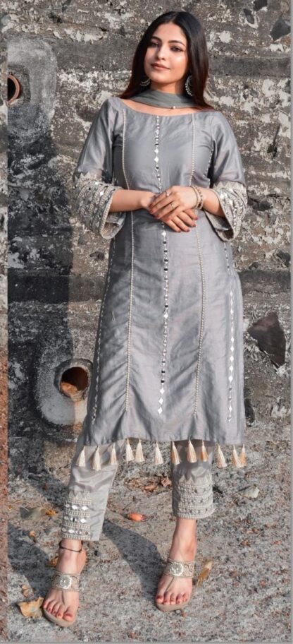 LAMHE CREATION MIRROR VOL 1 SALWAR KAMEEZ WHOLESALER LAMHE CREATION MIRROR VOL 1, SALWAR KAMEEZ BEST PRICE, SALWAR KAMEEZ WHOLESALER  PAKISTANI KURTIS, Single, THE LIBAS COLLECTION
