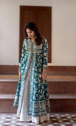 BUY LATEST DESIGNER GOWN AND PARTYWEAR GOWN COLLECTION