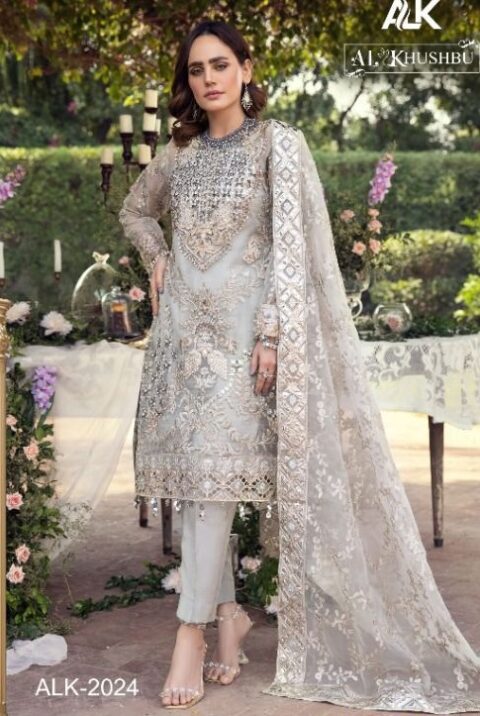 Buy Salwar Kameez Online | Pakistani Salwar Suits USA | Indian Dresses Sale  USA