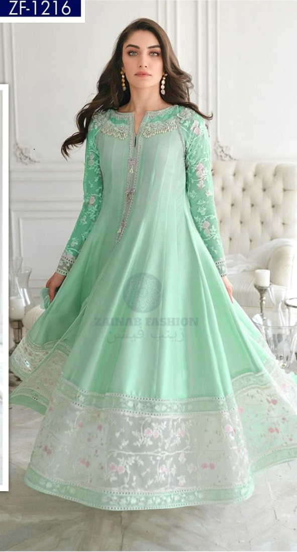 New Stitching Styles Of Pakistani Party Dresses In 2024-2025 | Pakistani  formal dresses, Fancy dresses party, Pakistani wedding outfits