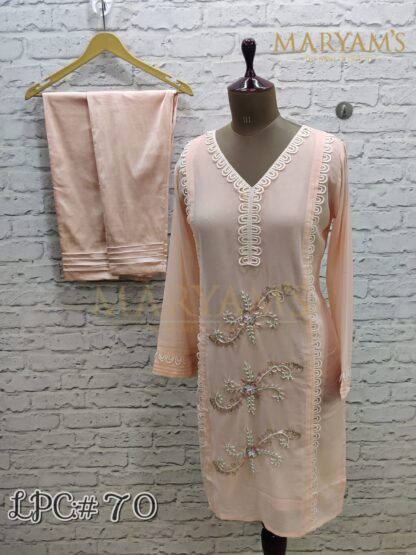 MARYAM LPC 70 PEACH FANCY LATEST PAKISTANI KURTI ONLINE MARYAM LPC 70 PEACH, PAKISTANI AT BEST PRISE, SINGLE AT WHOLESALE PRICE  MARYAM, Pakistani Suits, Salwar Kameez, Single, Suits