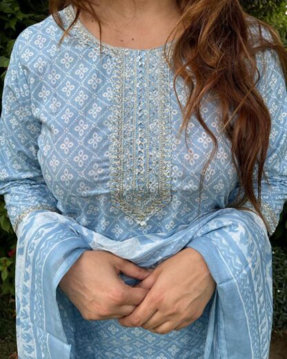 THE LIBAS COLLECTION PRINTED SKY BLUE KURTI WITH PANT - Image 2