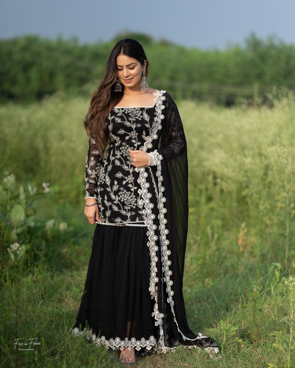 Designer Sharara Suit Images for Wedding Season
