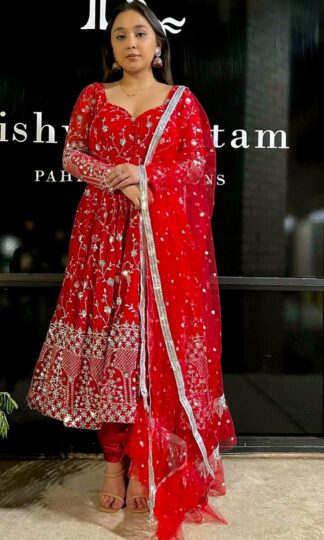 THE LIBAS COLLECTION RED INDIAN STYLE GOWN ONLINETHE LIBAS COLLECTION RED INDIAN STYLE GOWN ONLINE