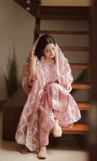 THE LIBAS COLLECTION PAKISTANI SUITS FOR LADIESTHE LIBAS COLLECTION PAKISTANI SUITS FOR LADIES