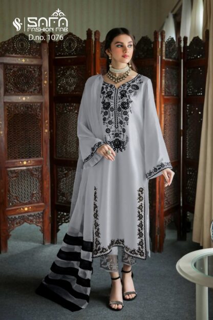 SAFA FASHION FAB 1076 PAKISTANI KURTIS WHOLESALE ONLINE