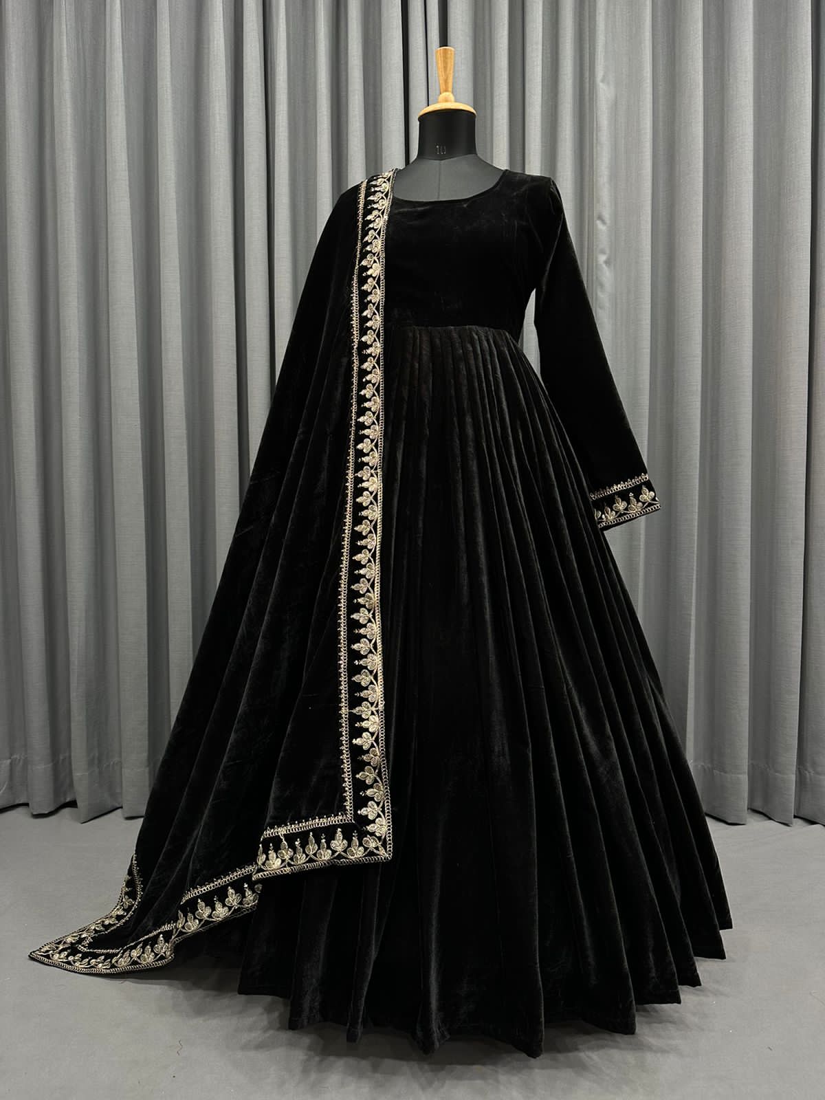 Sheath/Column Jewel Long Sleeves Floor-Length Ruffles Velvet Dresses –  Rjerdress