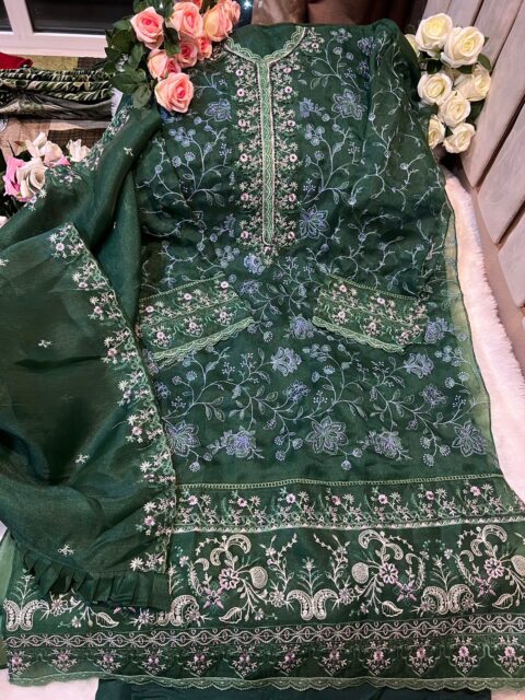THE LIBAS COLLECTION GREEN PAKISTANI SUIT FOR WOMEN