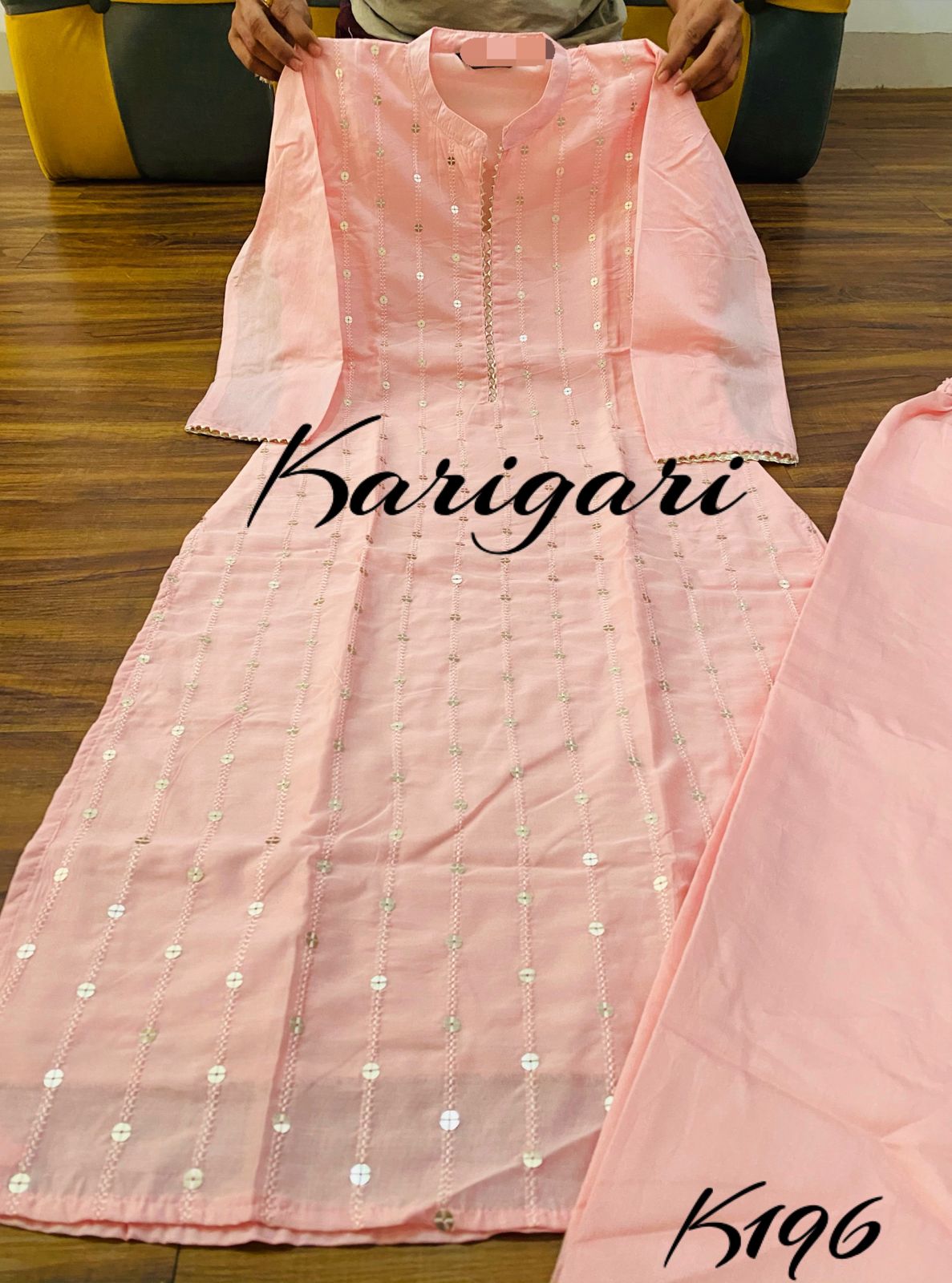 Buy online White Solid A-line Kurta from Kurta Kurtis for Women by Karigari  for ₹589 at 16% off | 2024 Limeroad.com