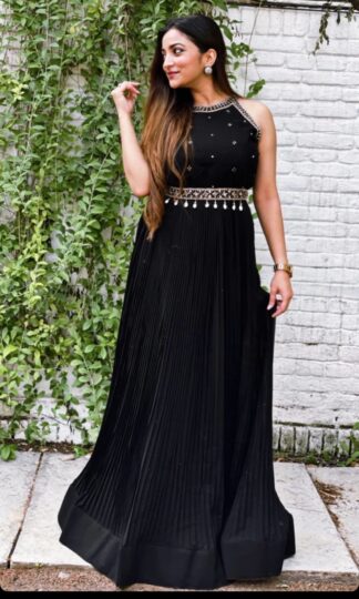 THE LIBAS COLLECTION BLACK INDIAN STYLE GOWN FOR WOMENTHE LIBAS COLLECTION BLACK INDIAN STYLE GOWN FOR WOMEN