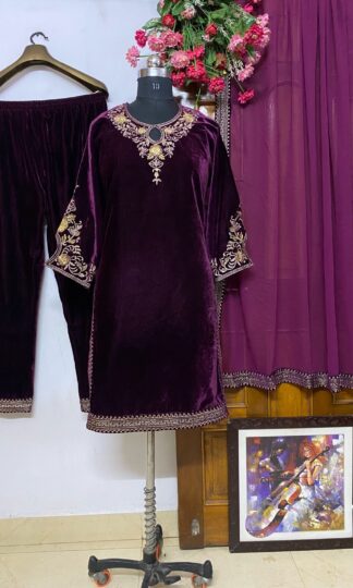 VRINDAVAN FASHION LC 929 PURPLE VELVET KURTA PLAZZO SET ONLINEVRINDAVAN FASHION LC 929 PURPLE VELVET KURTA PLAZZO SET ONLINE