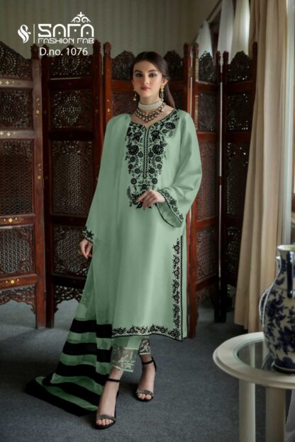 SAFA FASHION FAB 1076 GREEN PAKISTANI KURTIS AT BEST PRICE