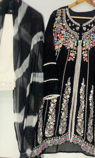 THE LIBAS COLLECTION 1019 BLACK KURTI ONLINE SUPPLIERTHE LIBAS COLLECTION 1019 BLACK KURTI ONLINE SUPPLIER