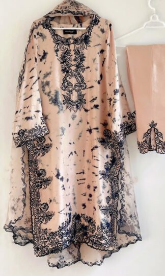 THE LIBAS COLLECTION DHK 1178 FANCY DIGITAL PRINT TOP PENT WITH DUPATTATHE LIBAS COLLECTIONDHK 1178 FANCY DIGITAL PRINT TOP PENT WITH DUPATTA