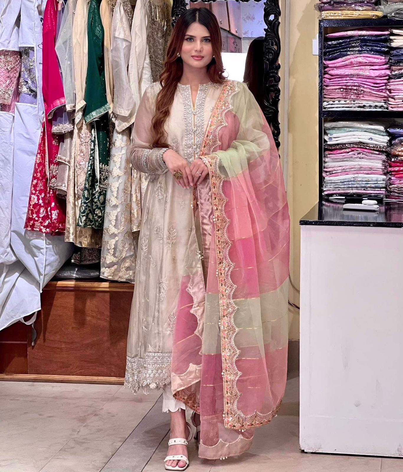 Eid 2019 hotsell pakistani dresses