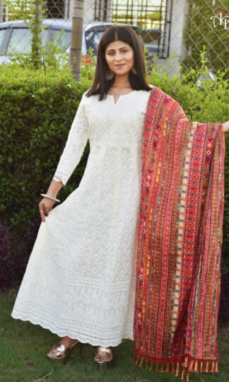 THE LIBAS COLLECTION ANARKALI CHIKAN SEQVENS GOWN WITH DUPATTATHE LIBAS COLLECTION ANARKALI CHIKAN SEQVENS GOWN WITH DUPATTA