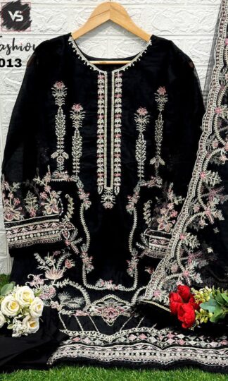 VS FASHION VS 5013 BLACK PAKISTANI KURTI AT BEST PRICEVS FASHION VS 5013 BLACK PAKISTANI KURTI AT BEST PRICE