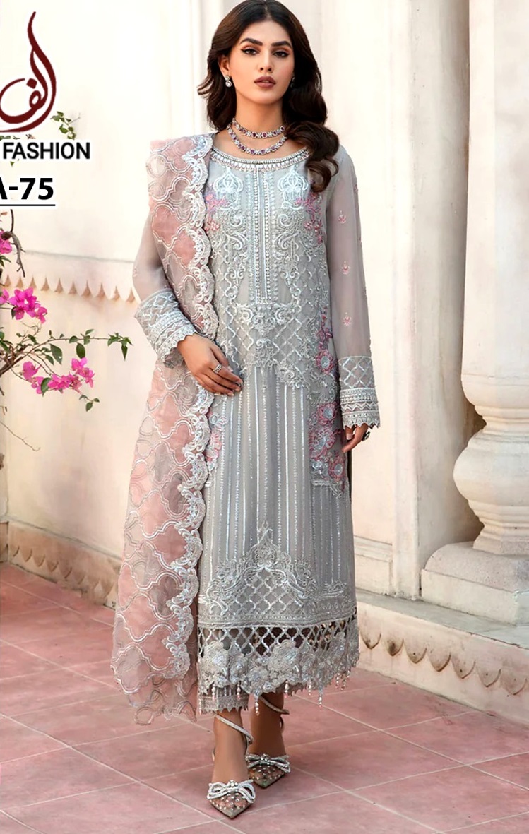 Grey Cotton Pakistani Suit Online at Best Price - Rutbaa