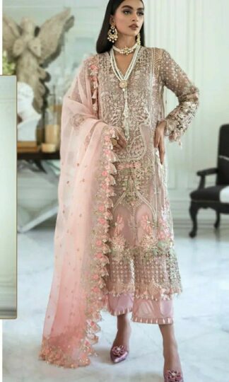 RAMSHA R 590 PAKISTANI SUITS AT BEST PRICERAMSHA R 590 PAKISTANI SUITS AT BEST PRICE