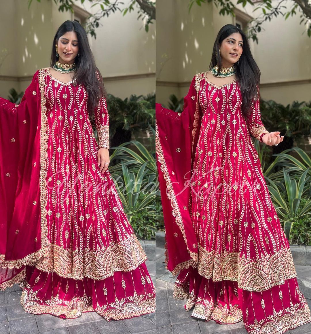 Buy Lehengas Online from Manufacturers and wholesale shops near me in Vtm  Textile Market, Surat | Anar B2B Business App