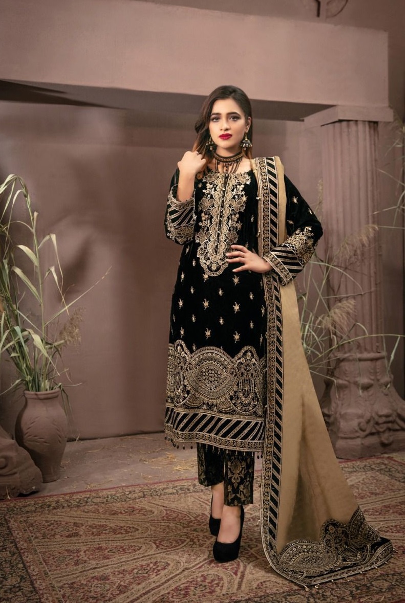 Rangrasiya pakistani sale suits