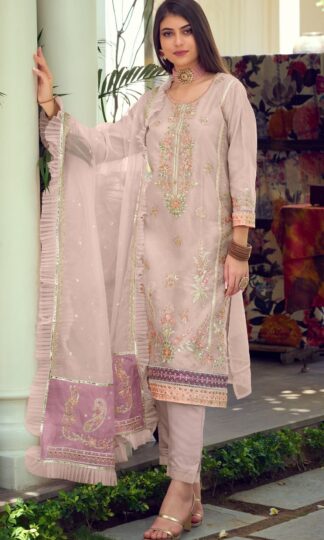 SHREE FABS R 1132 A PAKISTANI SUITS AT WHOLESALE PRICESHREE FABS R 1132 A PAKISTANI SUITS AT WHOLESALE PRICE