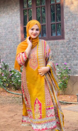 THE LIBAS JD 520 LONG KURTI WITH BOTTOM AND DUPATTA ONLINETHE LIBAS JD 520 LONG KURTI WITH BOTTOM AND DUPATTA ONLINE