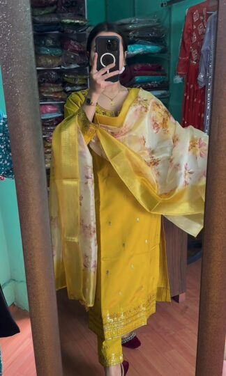 THE LIBAS HK 1642 KURTIS AT BEST PRICETHE LIBAS HK 1642 KURTIS AT BEST PRICE