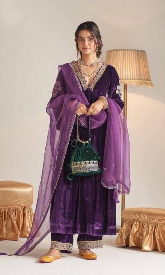 LC 892 VELVET PURPLE PLAZZO FOR WOMEN AT BEST PRICELC 892 VELVET PURPLE PLAZZO FOR WOMEN AT BEST PRICE