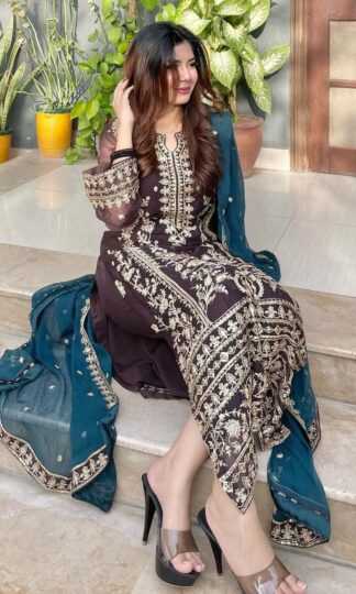 SSR 466 PAKISTANI SALWAR KAMEEZ WHOLESALERSSR 466 PAKISTANI SALWAR KAMEEZ WHOLESALER