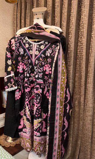 THE LIBAS COLLECTION COTTON READYMADE PAKISTANI KURTI WITH PRICETHE LIBAS COLLECTION COTTON READYMADE PAKISTANI KURTI WITH PRICE