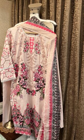 THE LIBAS COLLECTION COTTON READYMADE KURTI AT BEST PRICETHE LIBAS COLLECTION COTTON READYMADE KURTI AT BEST PRICE