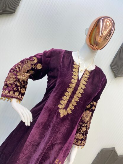 LG 1895 VELVET READYMADE SUITS ONLINE SHOPPING - Image 8