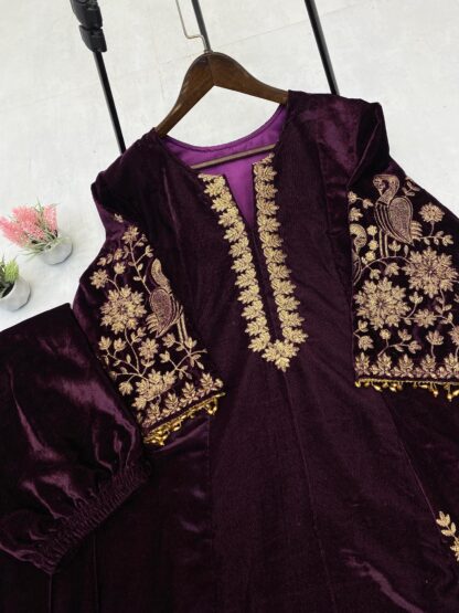 LG 1895 VELVET READYMADE SUITS ONLINE SHOPPING - Image 5