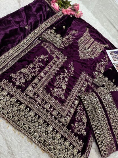 MEHBBOB TEX 1356 D HEAVY VELVET PAKISTANI SALWAR SUITS ONLINE KURTIS WHOLESALER, MEHBBOB TEX 1356 D HEAVY VELVET  MEHBOOB TEX, Single, Suits