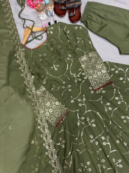 PD1074 FANCY ANARKALI GOWN DUPATTA & BOTTOM SET SUPPLIER BEST QUALITY PAKISTANI SUITS, ONLINE SHOPPING SUITS, PAKISTANI SALWAR KAMEEZ, PAKISTANI SUITS AT MANUFACTURER PRICE, PAKISTANI SUITS BEST PRICE, PAKISTANI SUITS IN SURAT, PAKISTANI SUITS ONLINE SHOPPING, PD1074 FANCY ANARKALI GOWN  PD, PLAZZO, READYMADE, Single, Suits, THE LIBAS COLLECTION