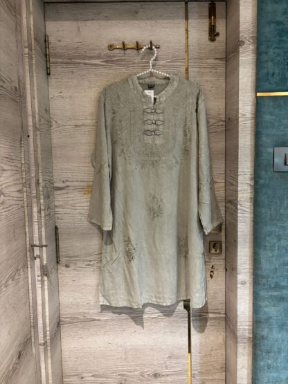 THE LIBAS COLLECTION IMPORTED CHICKENKARI KURTIES ONLINE WHOLESALE BEST QUALITY PAKISTANI SUITS, ONLINE SHOPPING SUITS, PAKISTANI SALWAR KAMEEZ, PAKISTANI SUITS AT MANUFACTURER PRICE, PAKISTANI SUITS BEST PRICE, PAKISTANI SUITS IN SURAT, PAKISTANI SUITS ONLINE SHOPPING, THE LIBAS COLLECTION IMPORTED CHICKENKARI KURTIES  READYMADE KURTI, Salwar Kameez, Single, Suits, THE LIBAS COLLECTION