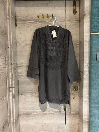 THE LIBAS COLLECTION IMPORTED CHICKENKARI KURTIES ONLINE WHOLESALE BEST QUALITY PAKISTANI SUITS, ONLINE SHOPPING SUITS, PAKISTANI SALWAR KAMEEZ, PAKISTANI SUITS AT MANUFACTURER PRICE, PAKISTANI SUITS BEST PRICE, PAKISTANI SUITS IN SURAT, PAKISTANI SUITS ONLINE SHOPPING, THE LIBAS COLLECTION IMPORTED CHICKENKARI KURTIES  READYMADE KURTI, Salwar Kameez, Single, Suits, THE LIBAS COLLECTION