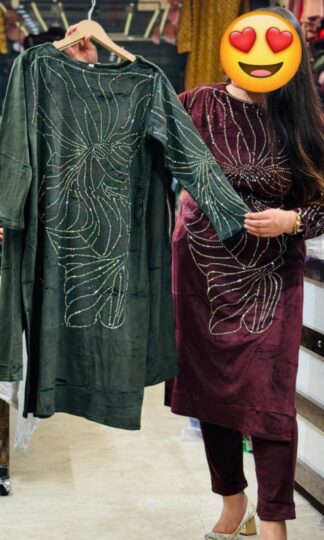 THE LIBAS EXQUISITE ARABIC IMPORTED VELVET CO-ORD SETSTHE LIBAS EXQUISITE ARABIC IMPORTED VELVET CO-ORD SETS