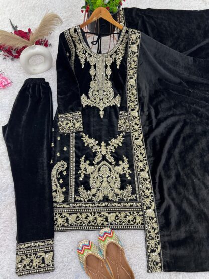 ZF 399 BLACK PAKISTANI SUITS SINGLE PIECE