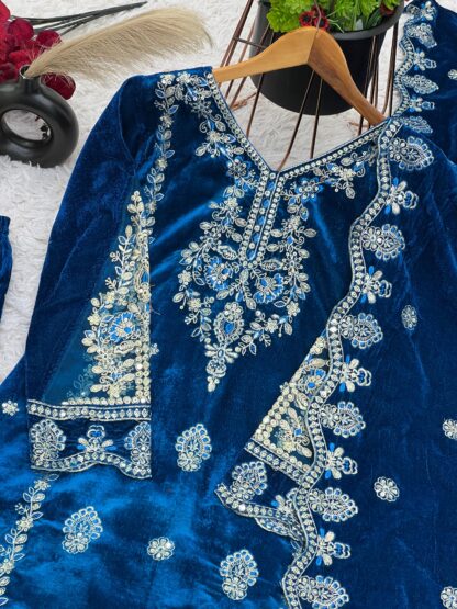 ZF 402 VELVET DESIGNER SALWAR KAMEEZ ONLINE - Image 5