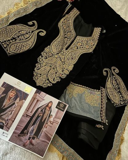 ZIAAZ DESIGN 384 VELVET SEMI STITCHED PAKISTANI SUITS ONLINE SUPPLIER - Image 4