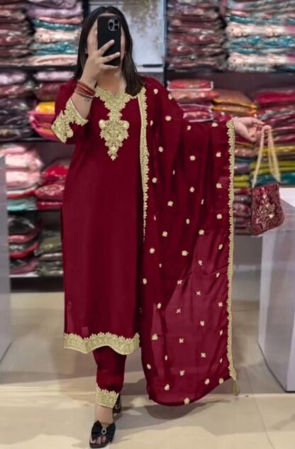 ANAMSA 575 PAKISTANI SUITS ONLINE WHOLESALE