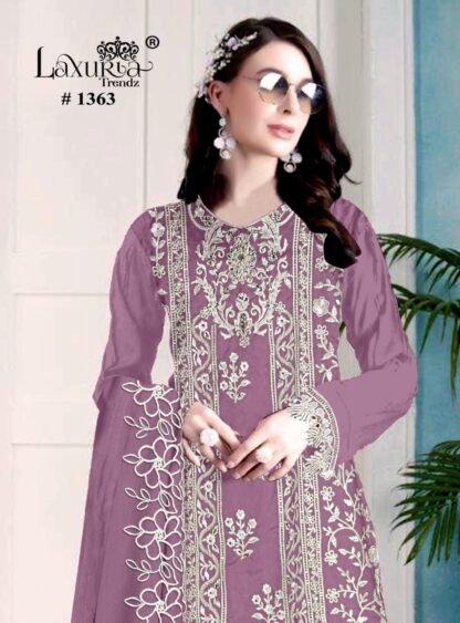 LAXURIA TRENDZ 1363 LIGHT PINK PAKISTANI KURTI AT BEST PRICE