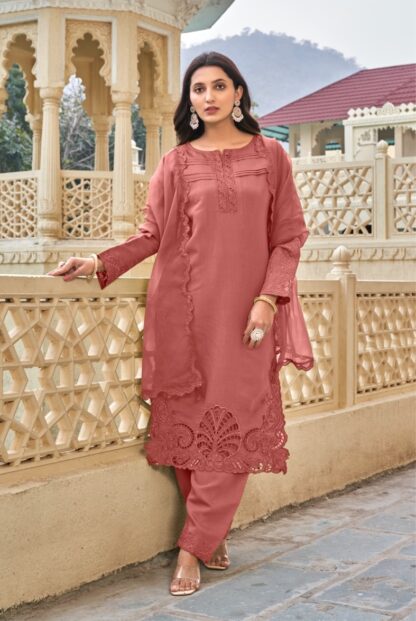 MUSHK MR 1010 A PAKISTANI SUITS DESIGN 2024