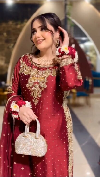 NSR 834 HEAVY SILK PAKISTANI SUITS AT WHOLESALE PRICE BEST QUALITY PAKISTANI SUITS, NSR 834 HEAVY SILK PAKISTANI SUITS AT WHOLESALE PRICE, PAKISTANI KURTI AT BEST PRICE, PAKISTANI KURTI SUPPLIER, PAKISTANI SALWAR KAMEEZ, PAKISTANI SUITS MANUFACTURER IN SURAT, PAKISTANI SUITS ONLINE SHOPPING IN INDIA, PAKISTANI SUITS SINGLE, SALWAR KAMEEZ WHOLESALE, WHOLESALE SUITS COLLECTION  Salwar Kameez, Single, Suits